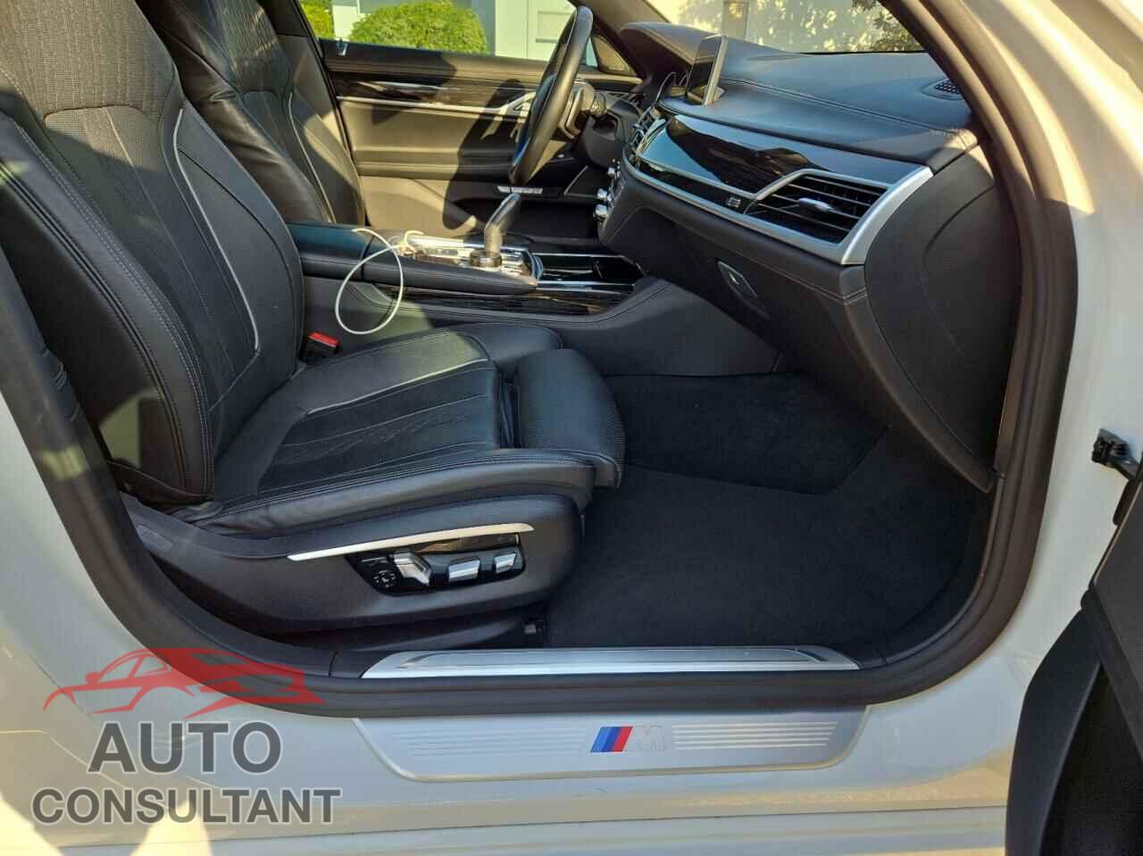 BMW 7 SERIES 2017 - WBA7E2C54HG740427