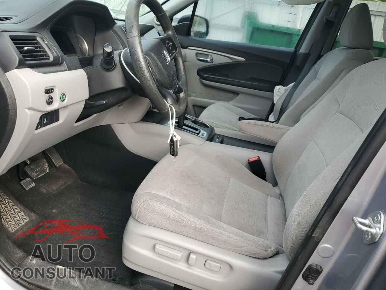 HONDA PILOT 2019 - 5FNYF6H30KB027710