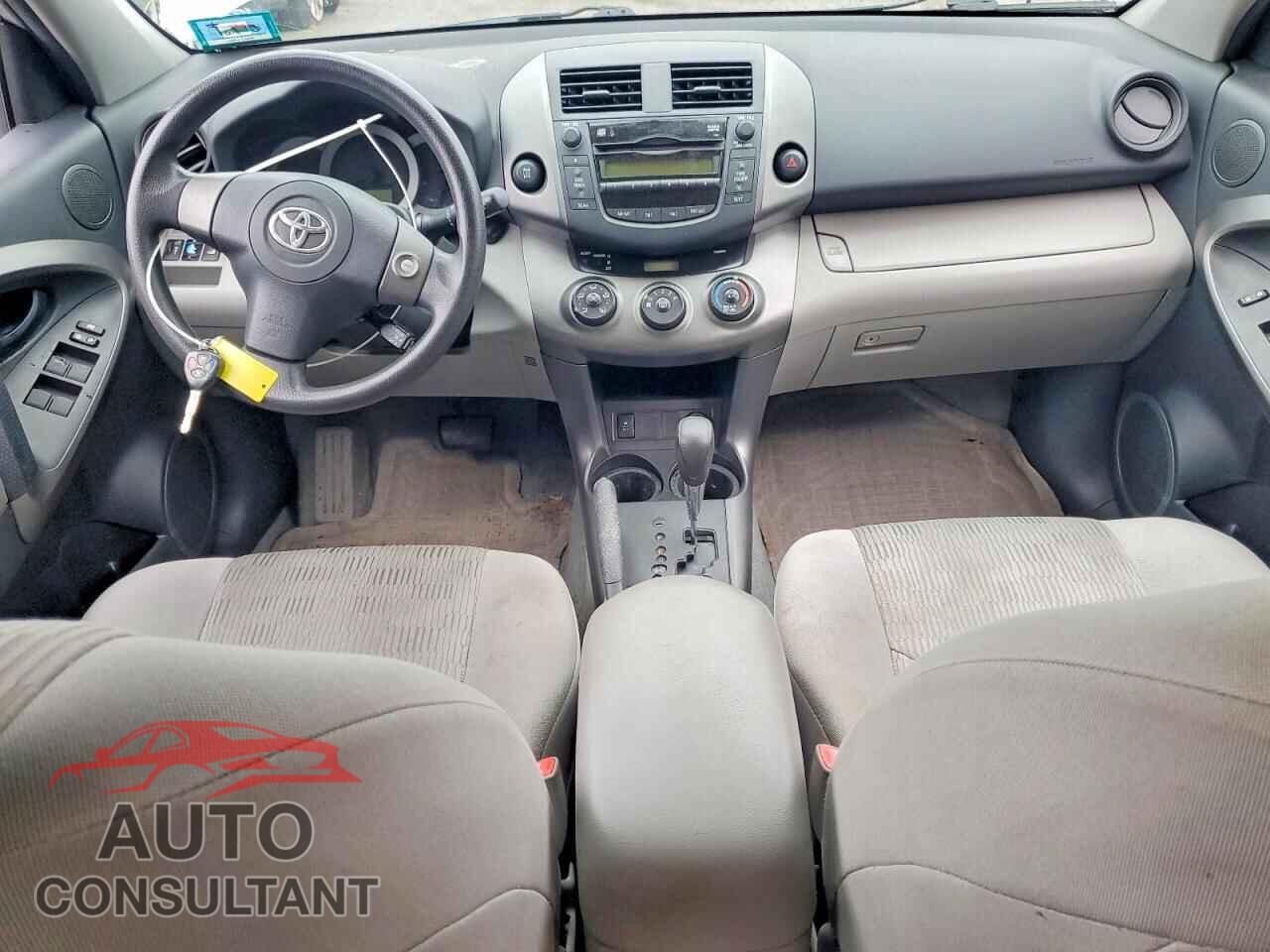 TOYOTA RAV4 2011 - 2T3BK4DV5BW044705