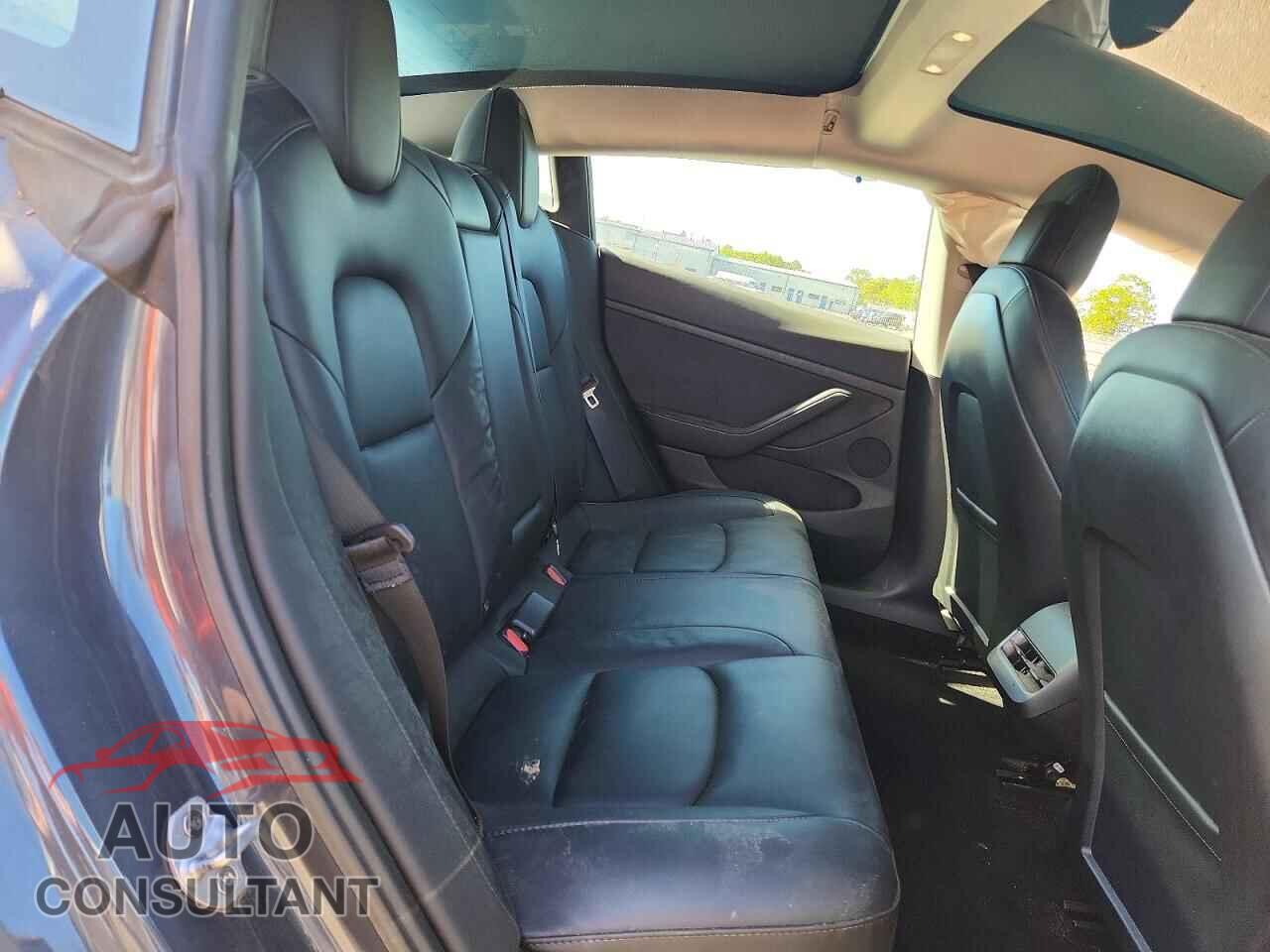 TESLA MODEL 3 2023 - 5YJ3E1EA2PF396191