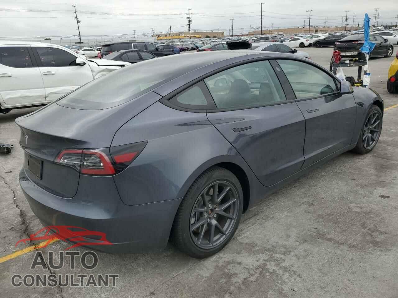 TESLA MODEL 3 2023 - 5YJ3E1EA8PF683602