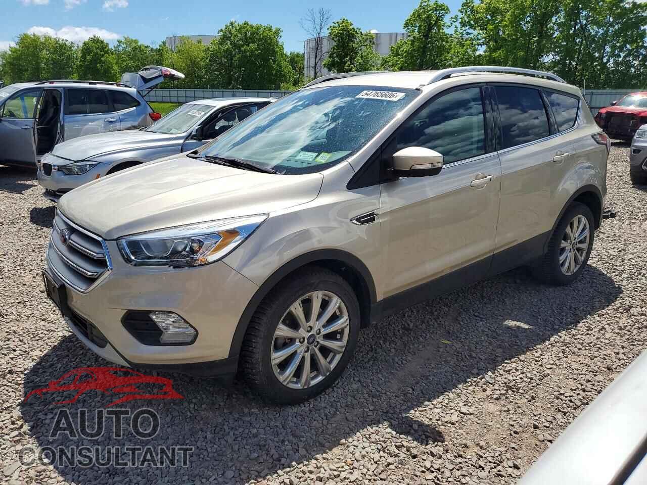 FORD ESCAPE 2017 - 1FMCU9JD1HUC21081