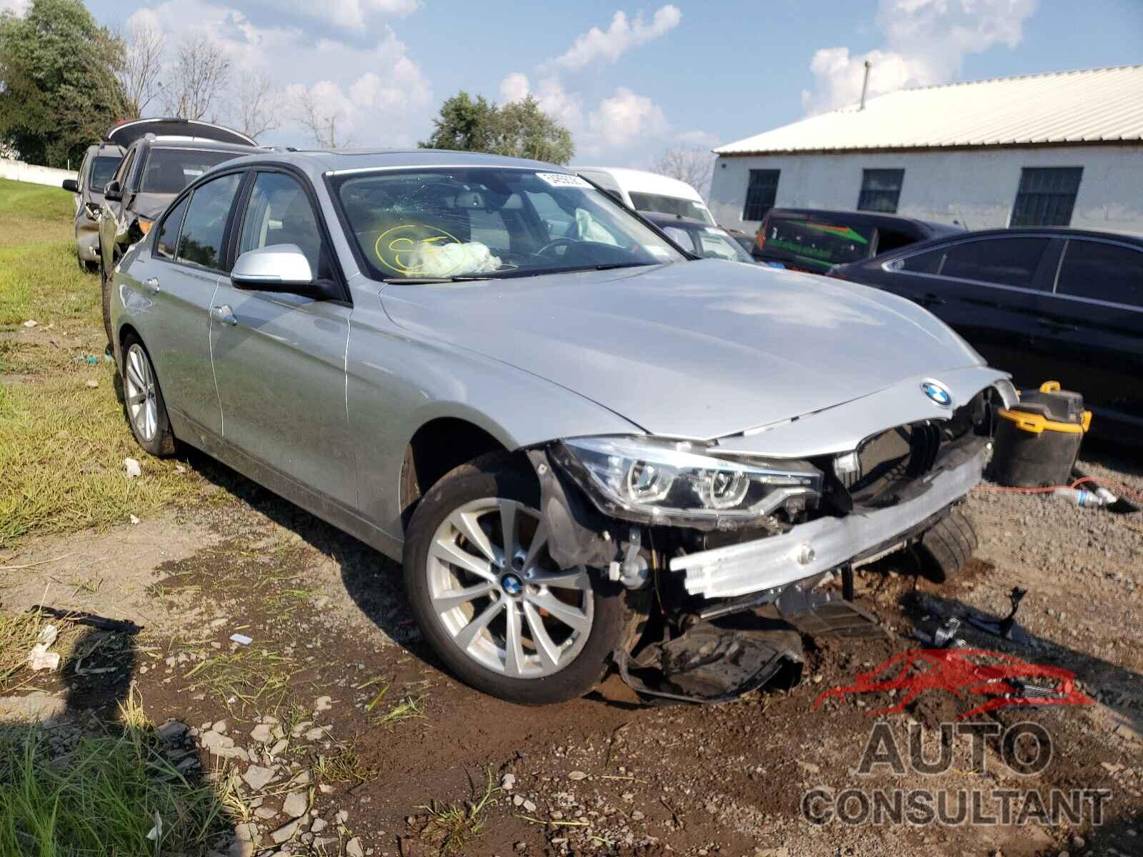 BMW 3 SERIES 2018 - WBA8E5G58JNU47809