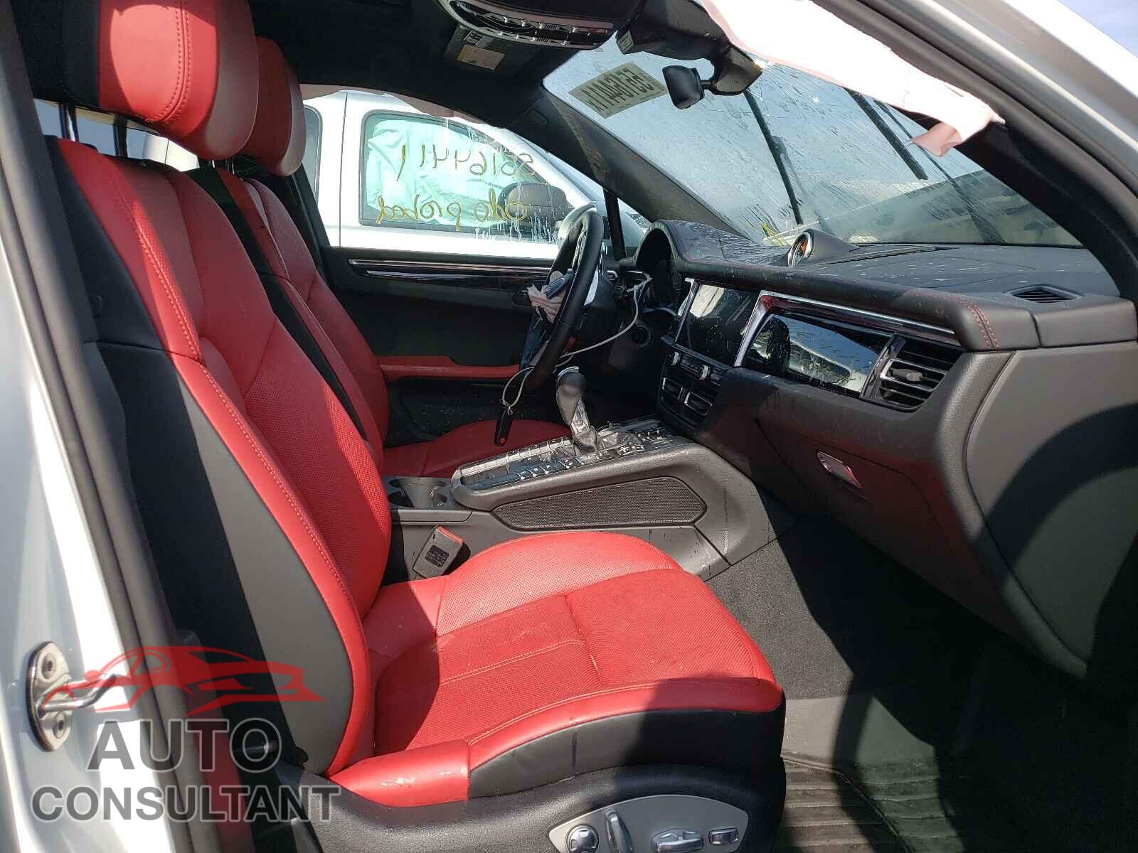 PORSCHE MACAN 2021 - WP1AB2A54MLB30631
