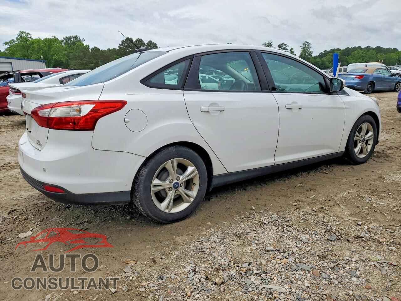FORD FOCUS 2014 - 1FADP3F29EL106496