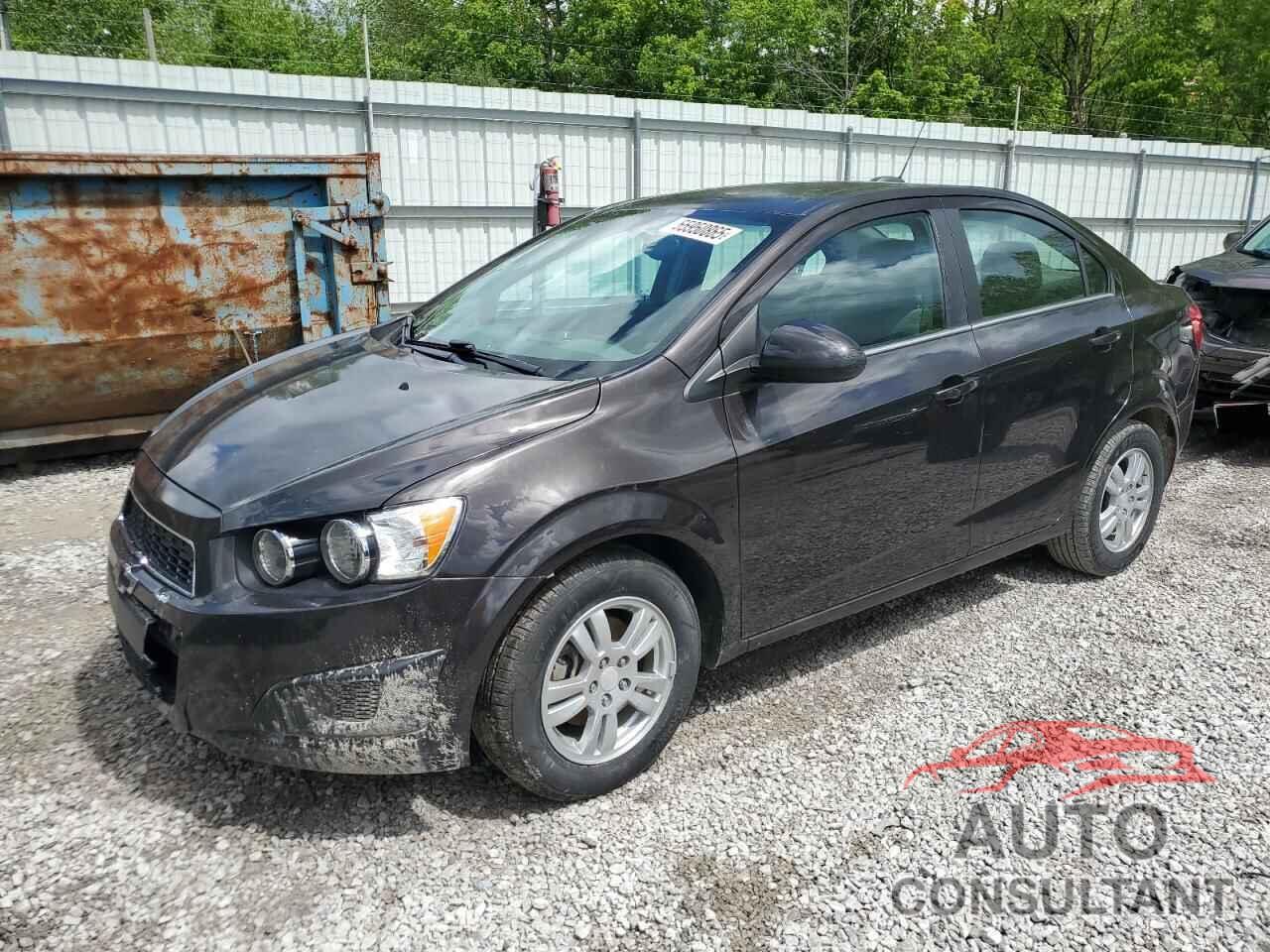 CHEVROLET SONIC 2015 - 1G1JC5SH9F4179550