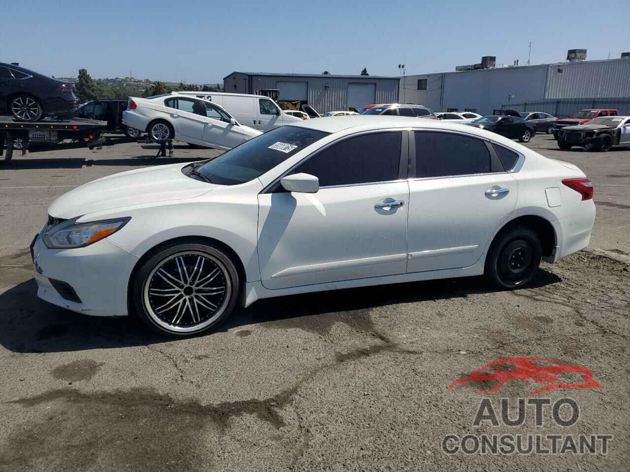 NISSAN ALTIMA 2017 - 1N4AL3AP1HN305861