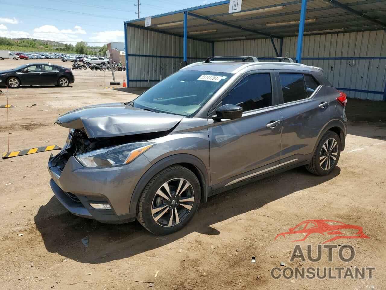 NISSAN KICKS 2018 - 3N1CP5CU7JL498760