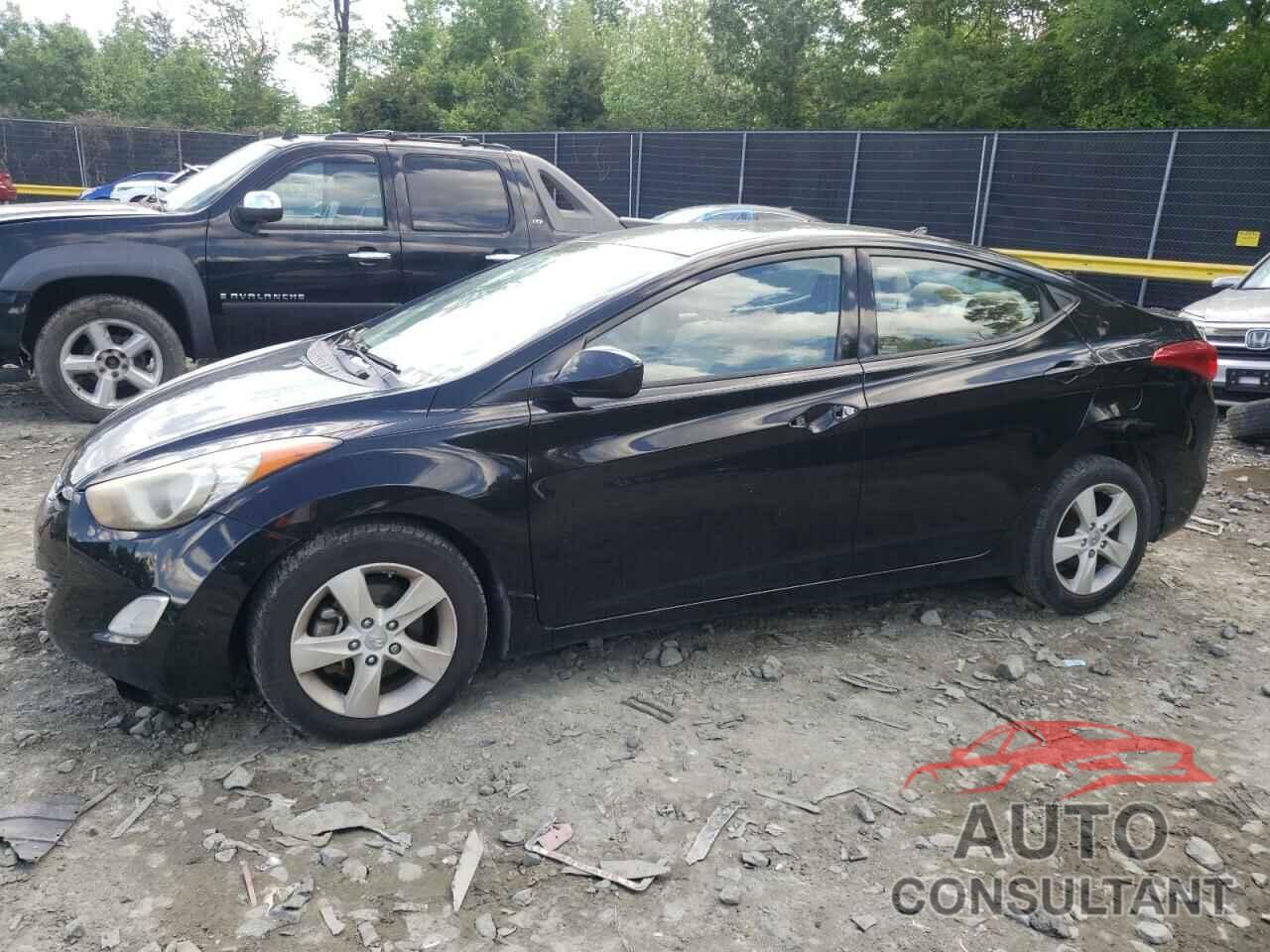 HYUNDAI ELANTRA 2013 - KMHDH4AE0DU795623