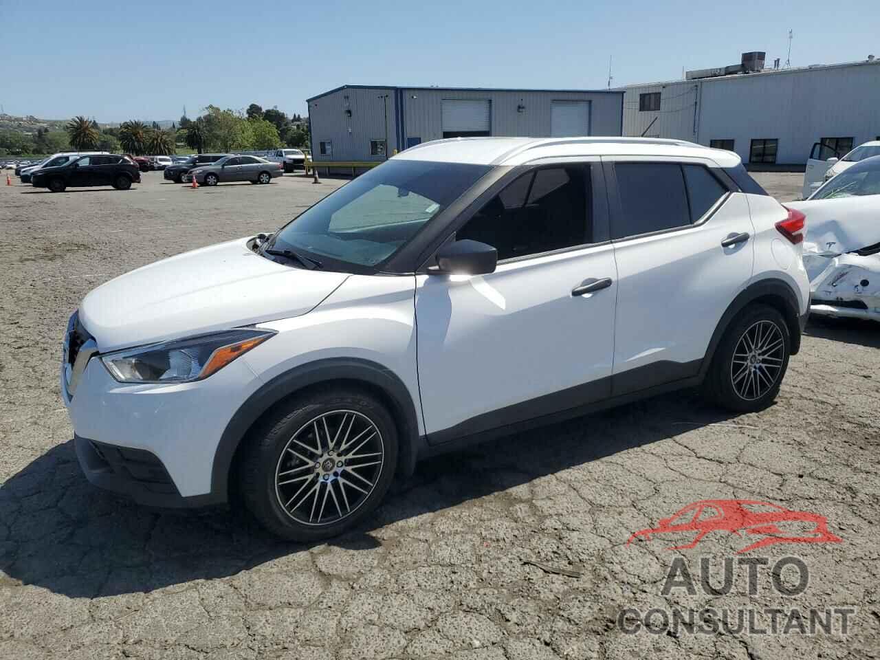 NISSAN KICKS 2019 - 3N1CP5CU1KL495287