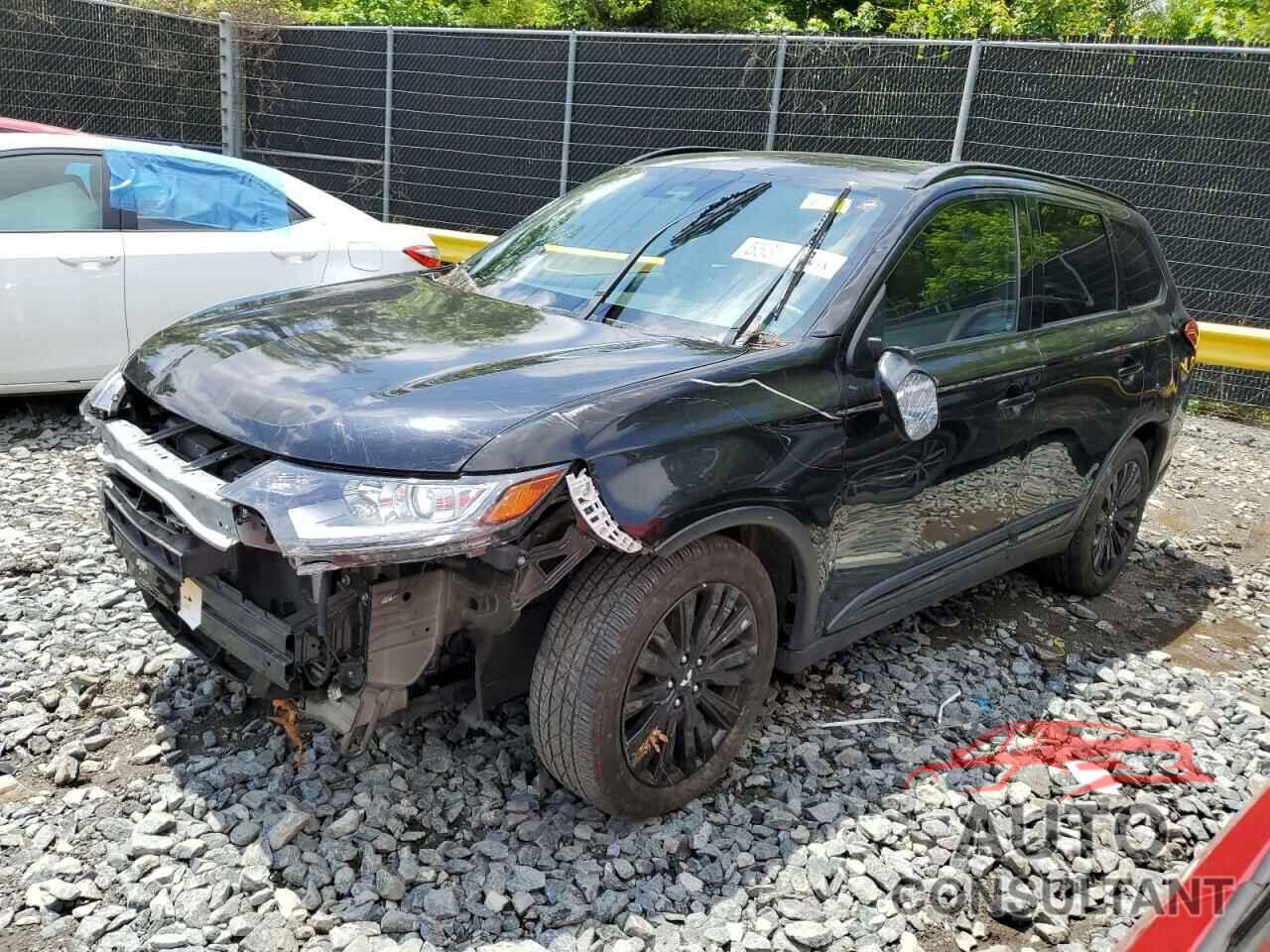 MITSUBISHI OUTLANDER 2020 - JA4AD3A32LZ028329