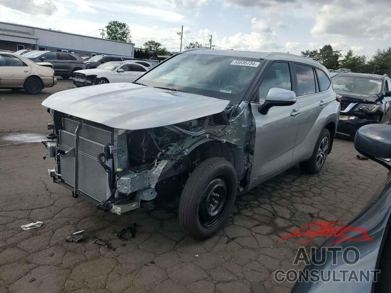 TOYOTA HIGHLANDER 2023 - 5TDKBRCH4PS601623