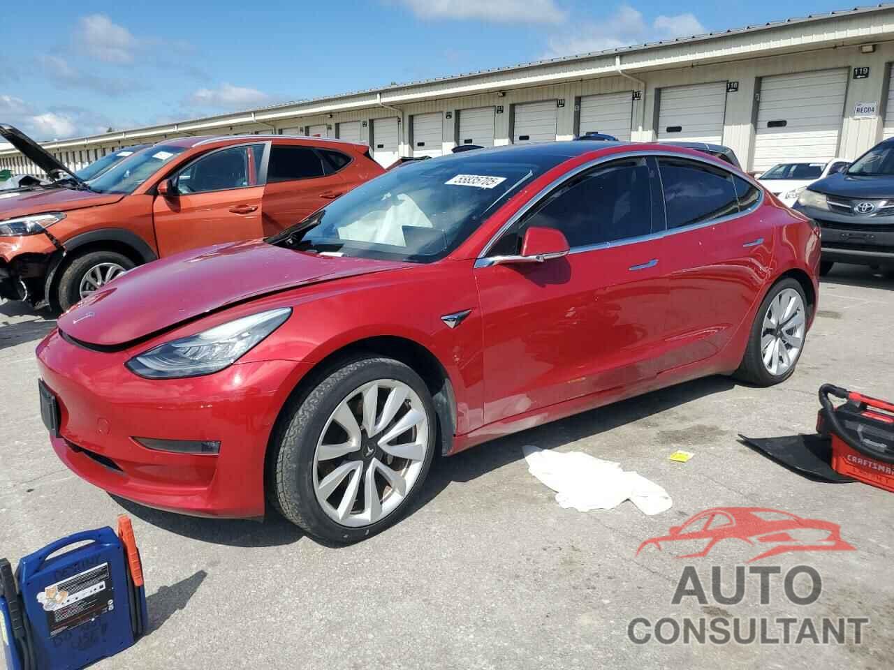 TESLA MODEL 3 2018 - 5YJ3E1EA1JF020217