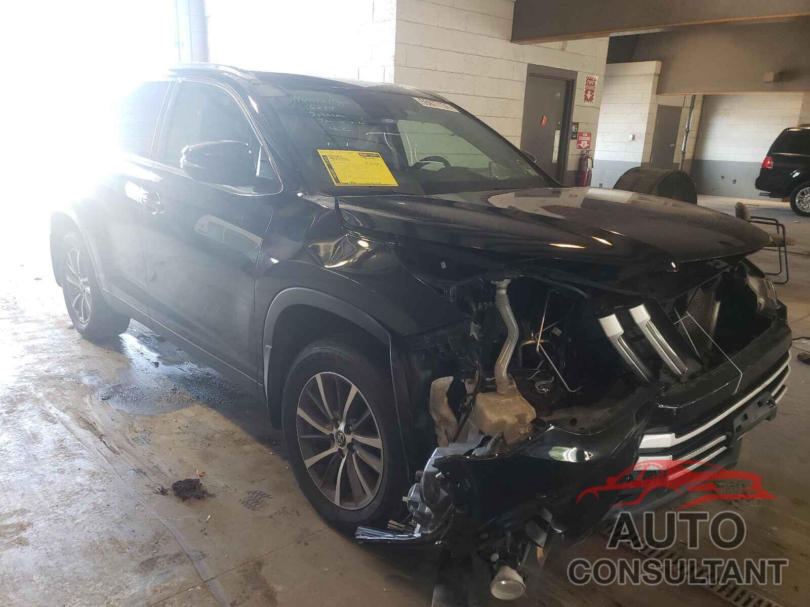 TOYOTA HIGHLANDER 2019 - 5TDJZRFH6KS598431