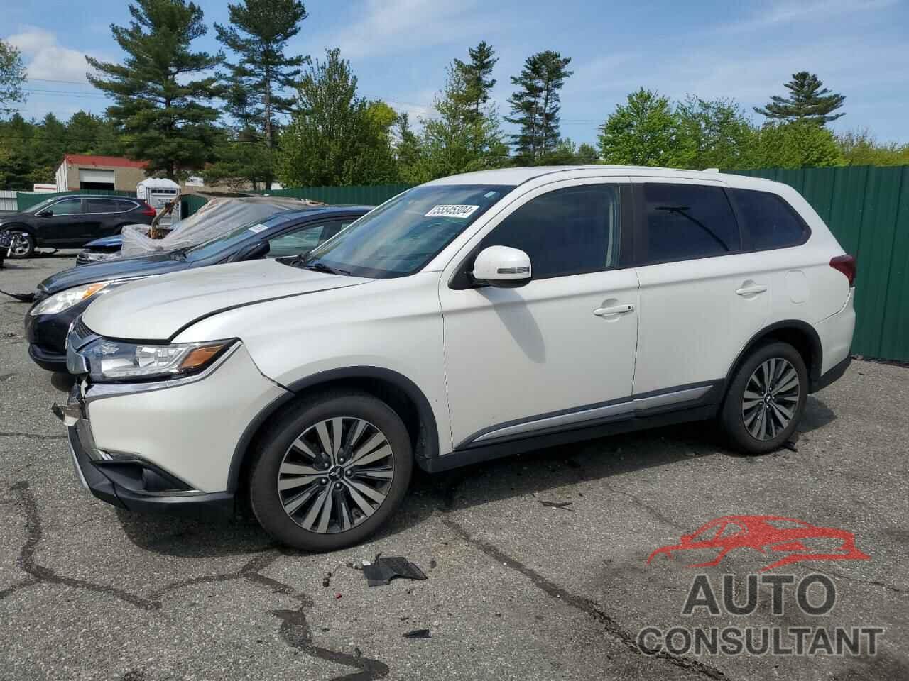 MITSUBISHI OUTLANDER 2019 - JA4AD3A39KZ032697