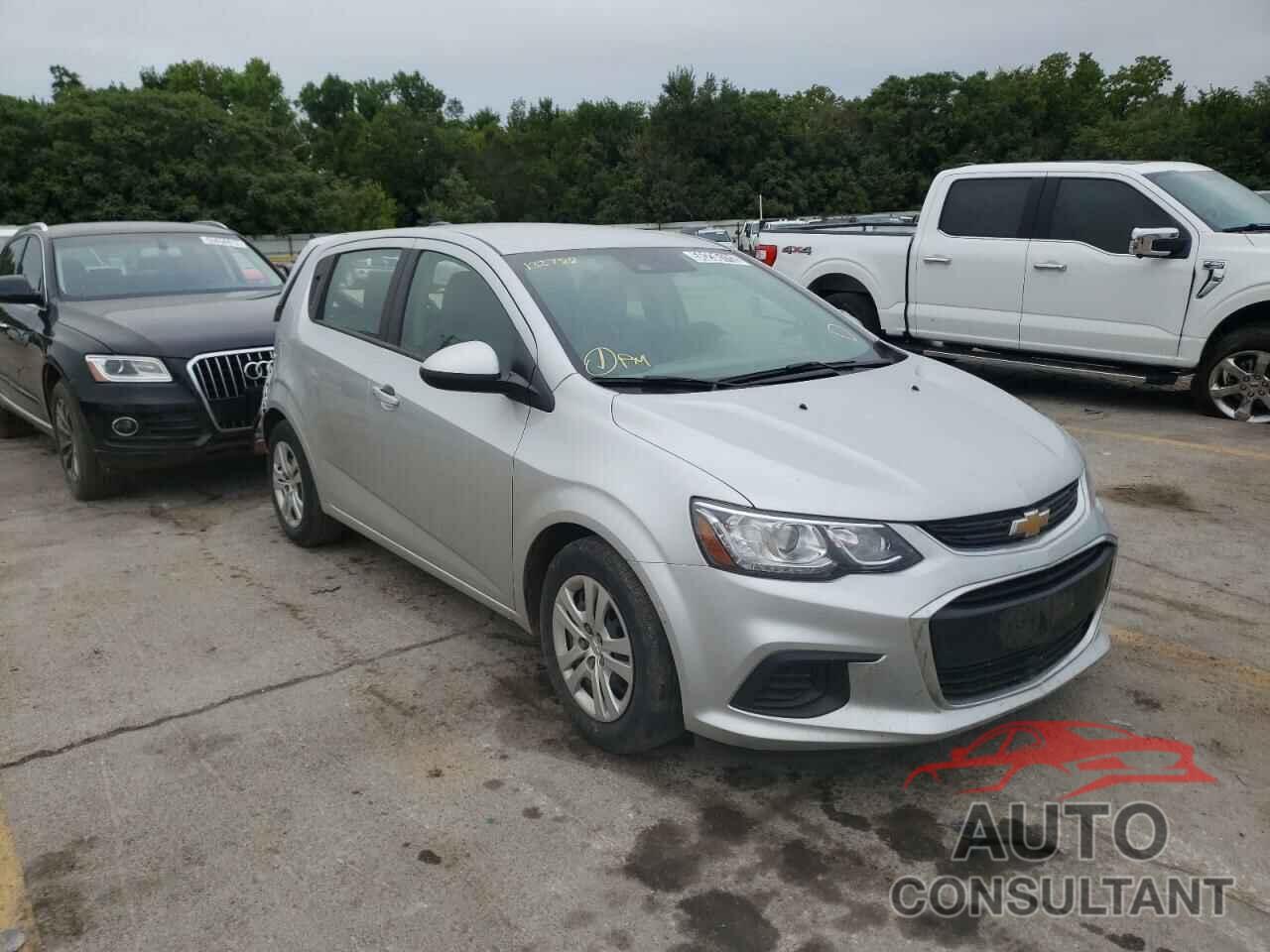 CHEVROLET SONIC 2020 - 1G1JG6SB3L4132788