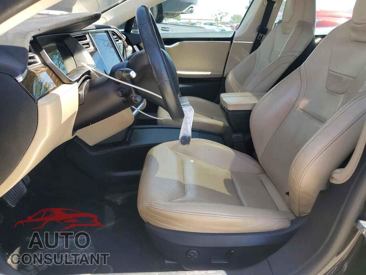 TESLA MODEL S 2016 - 5YJSA1E24GF143194