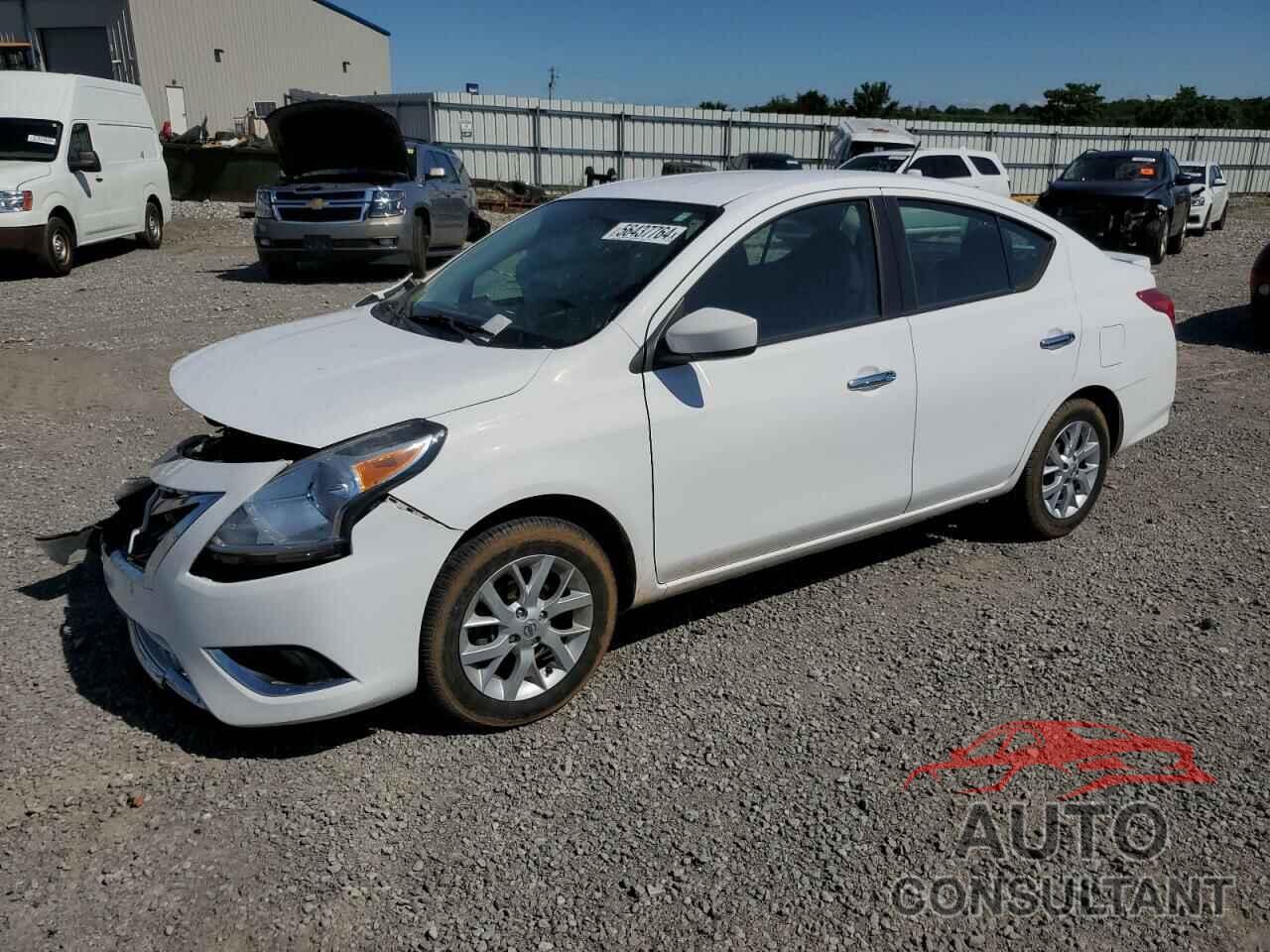 NISSAN VERSA 2018 - 3N1CN7AP4JL868044