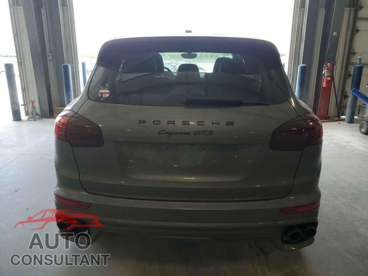 PORSCHE CAYENNE 2016 - WP1AD2A2XGLA80001