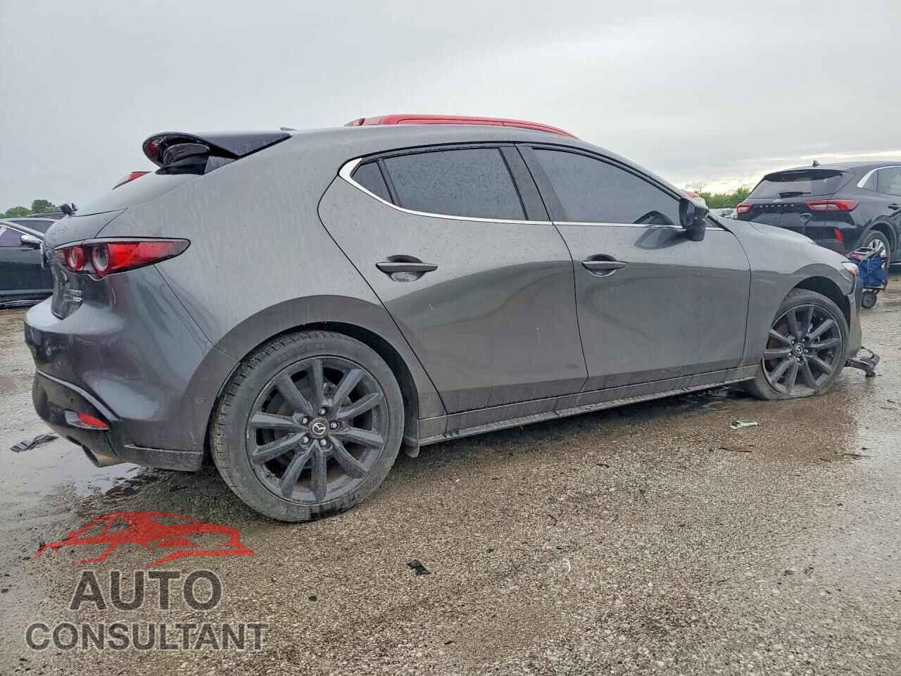 MAZDA 3 2021 - JM1BPBNY2M1321908