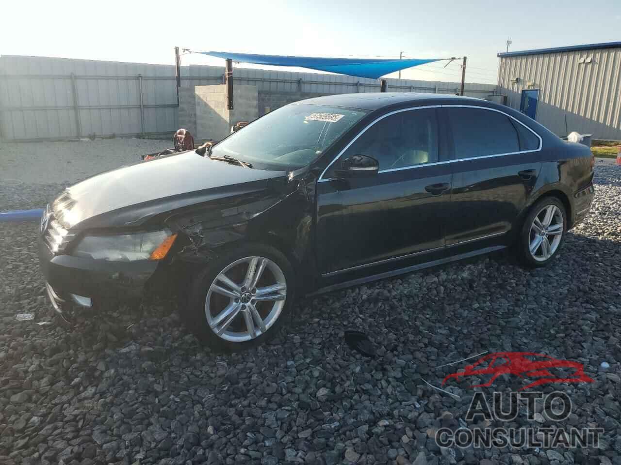 VOLKSWAGEN PASSAT 2013 - 1VWCM7A34DC114216