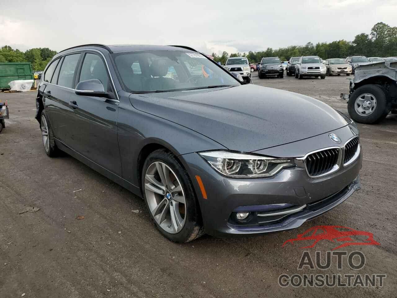BMW 3 SERIES 2018 - WBA8J1C5XJA485981