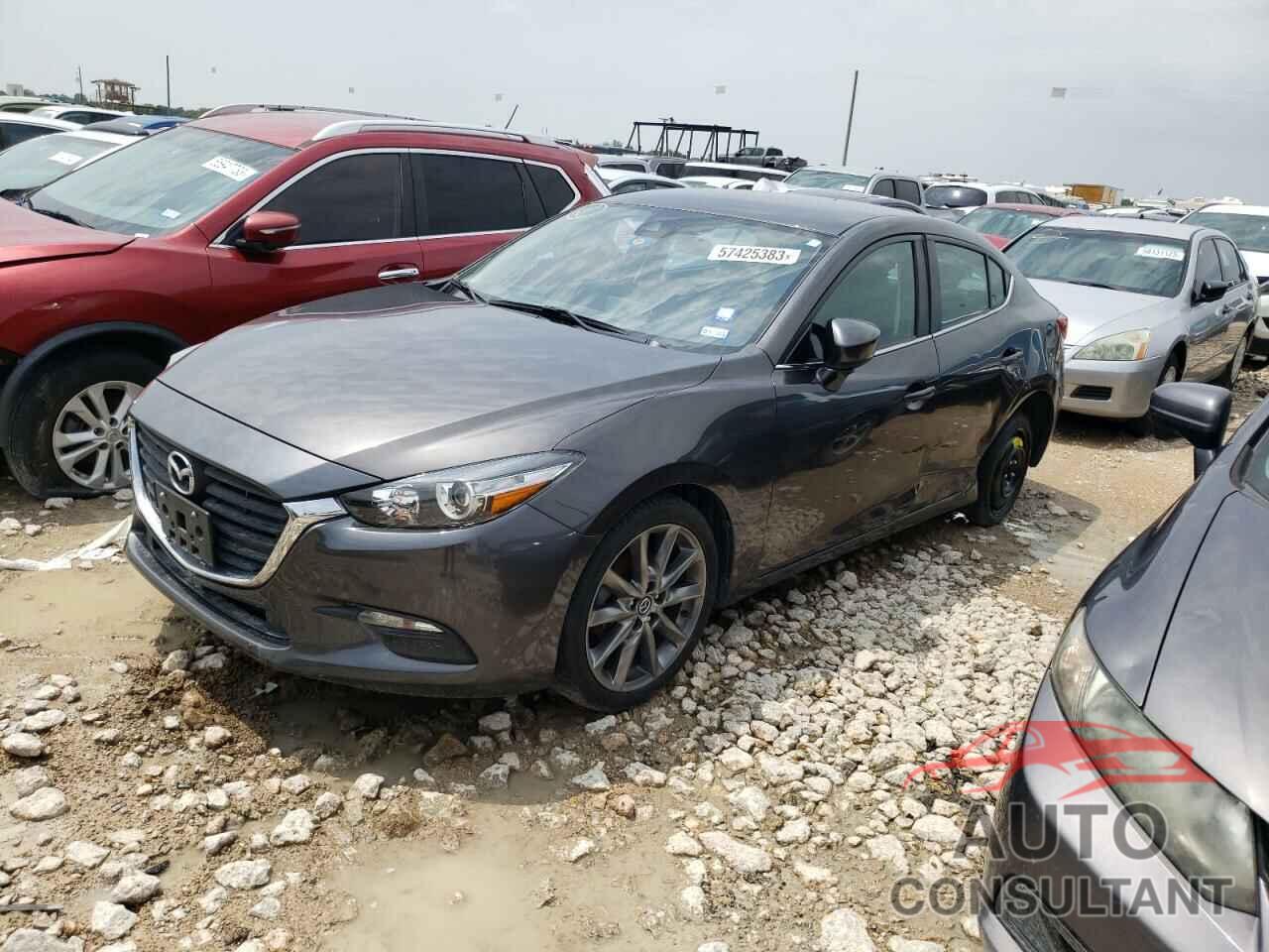 MAZDA 3 2018 - 3MZBN1V39JM179380