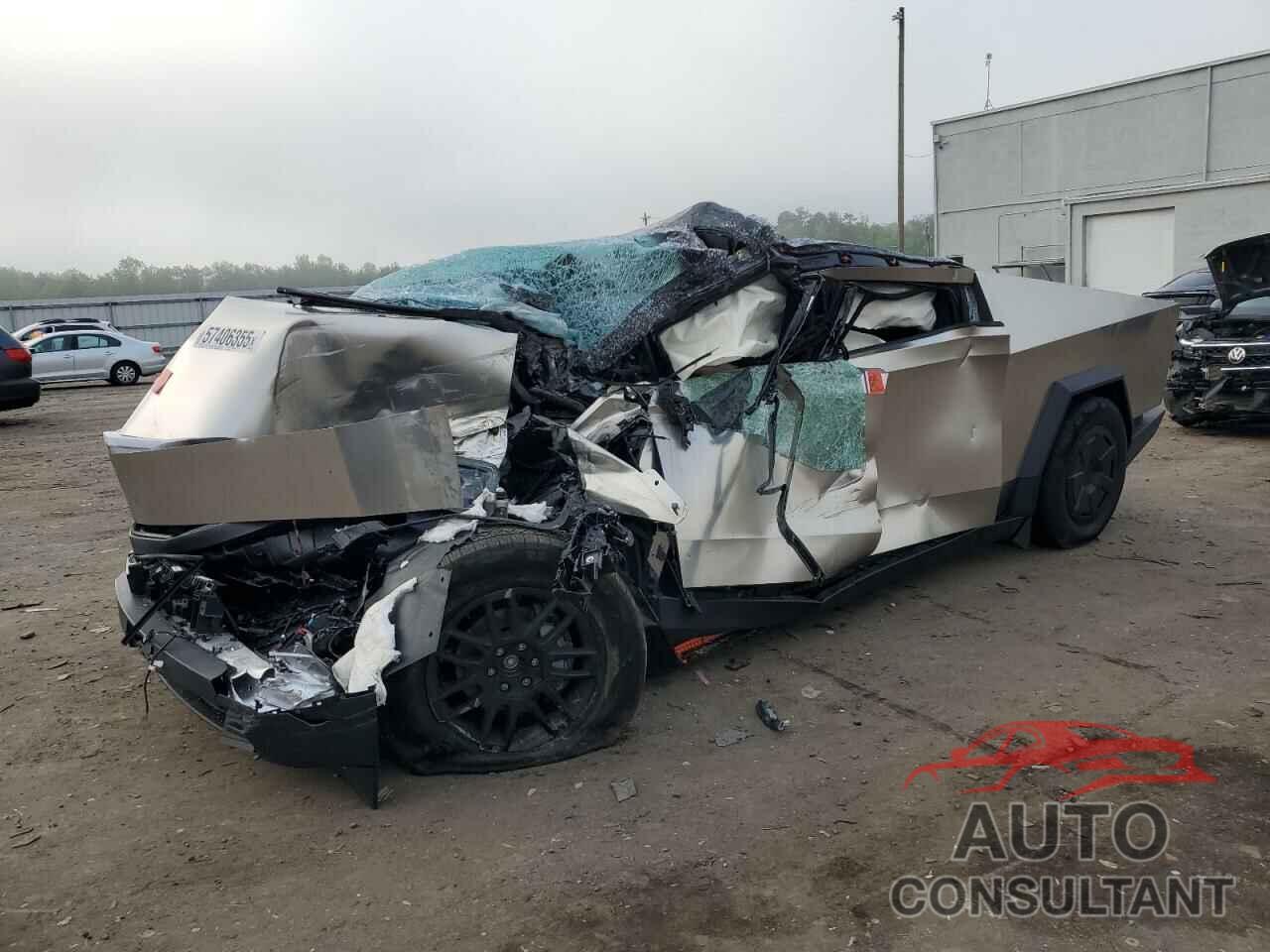 TESLA CYBERTRUCK 2024 - 7G2CEHEDXRA049692