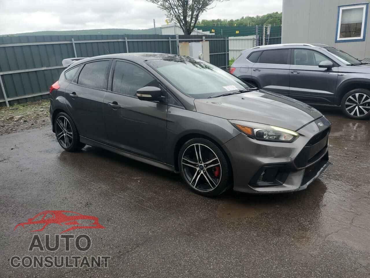 FORD FOCUS 2017 - 1FADP3L9XHL221128