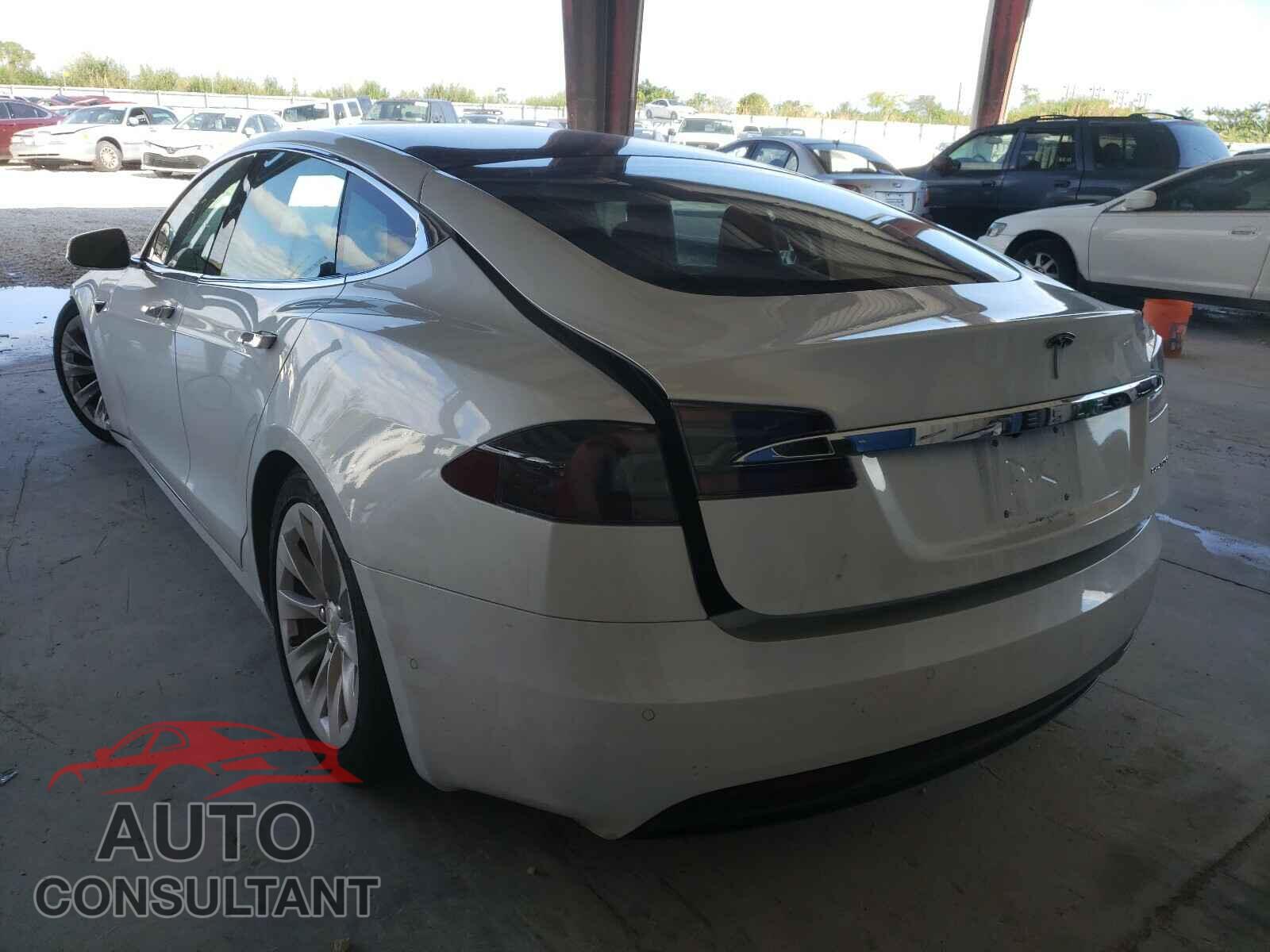 TESLA MODEL S 2020 - 5YJSA1E27LF353122
