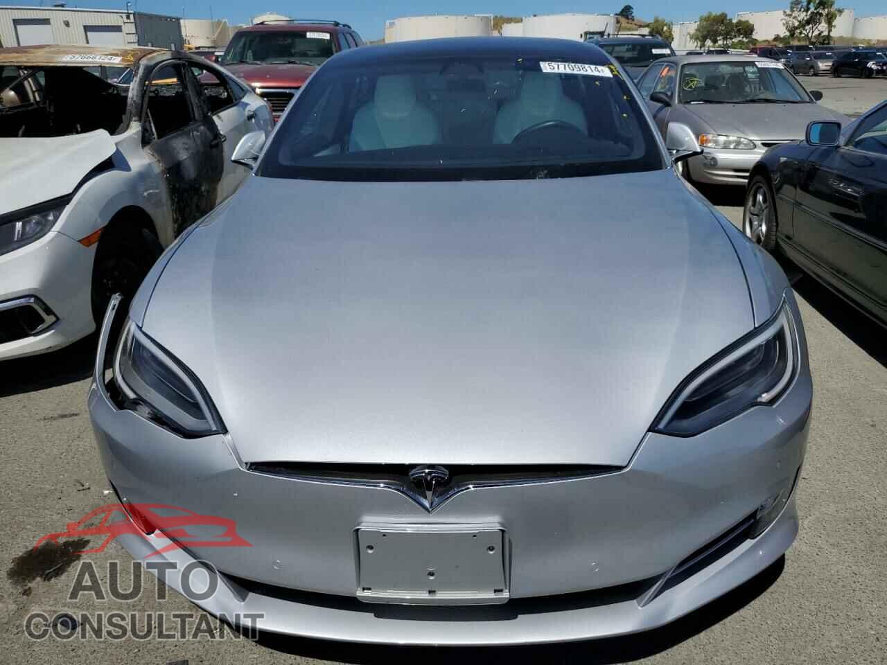 TESLA MODEL S 2018 - 5YJSA1E20JF287087