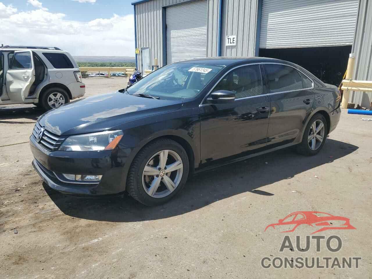 VOLKSWAGEN PASSAT 2015 - 1VWAT7A37FC082472