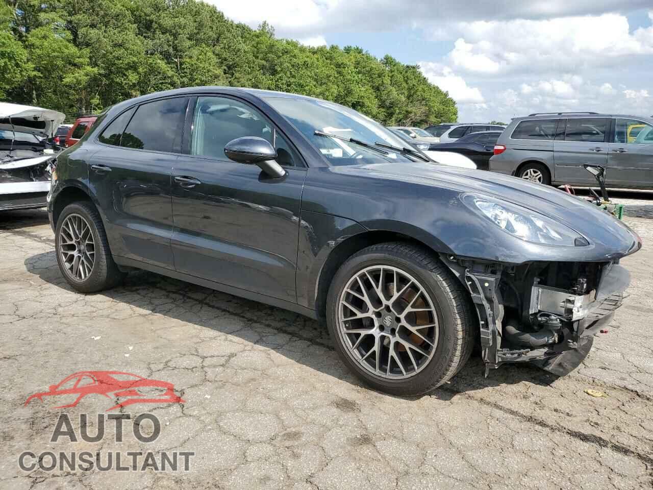 PORSCHE MACAN 2018 - WP1AA2A54JLB08580