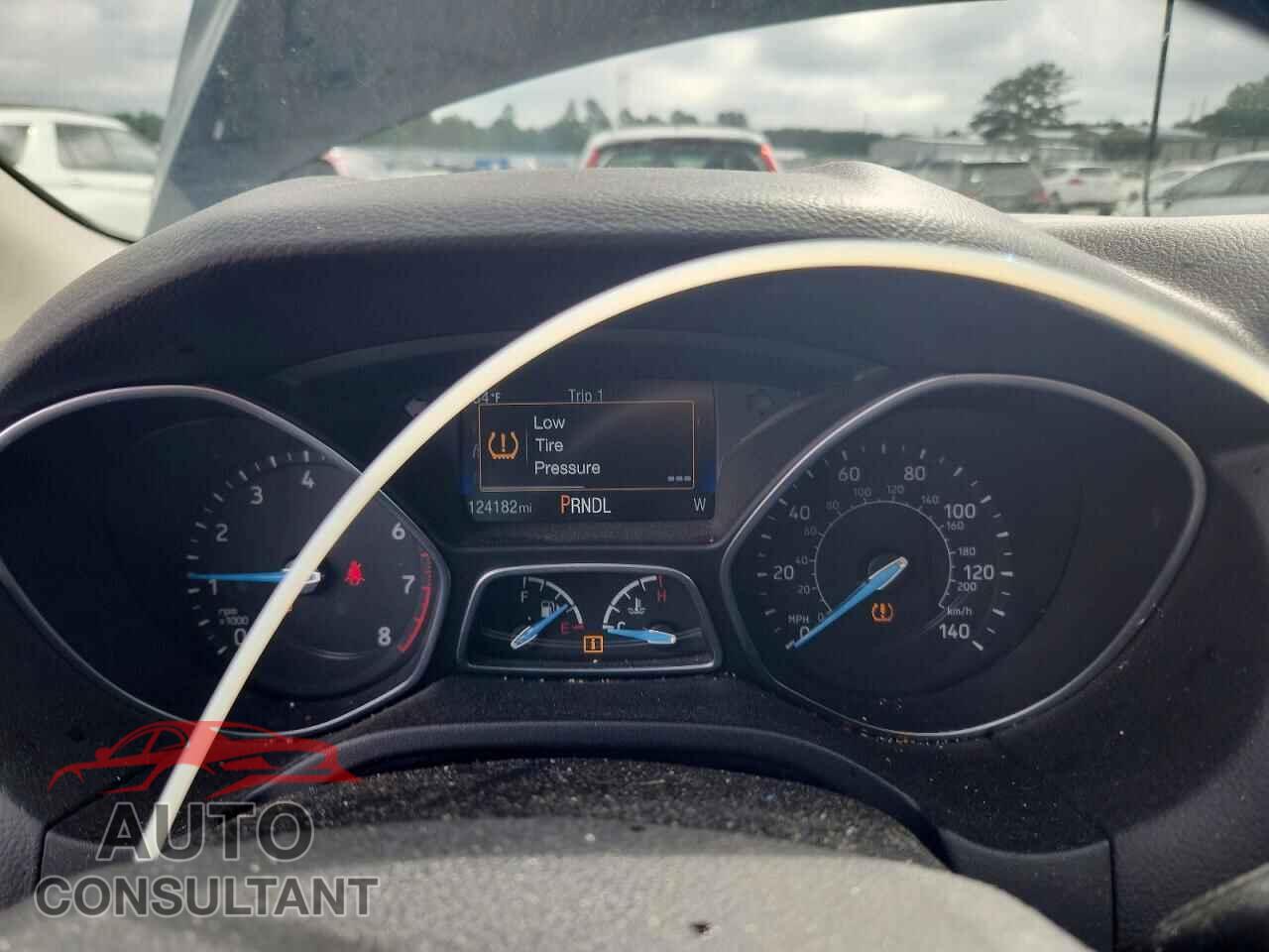 FORD FOCUS 2017 - 1FADP3F20HL322192