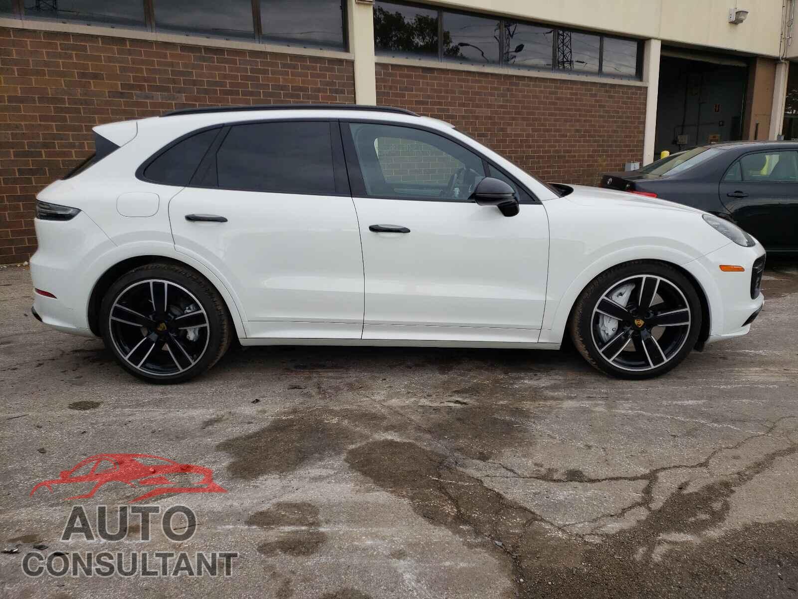 PORSCHE CAYENNE 2019 - WP1AF2AY3KDA80570