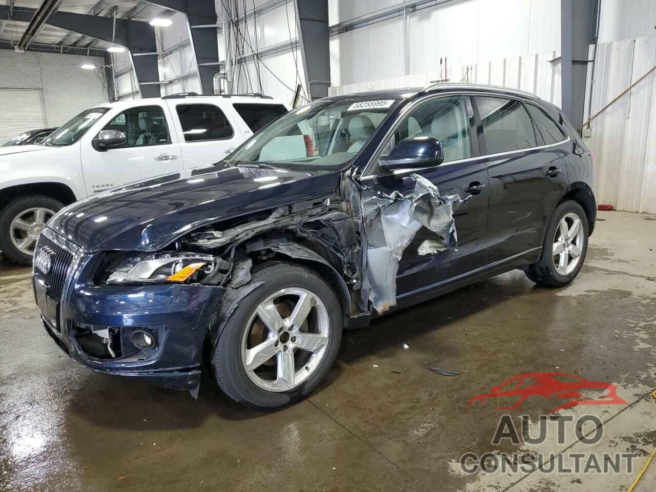 AUDI Q5 2010 - WA1VKAFP0AA009068