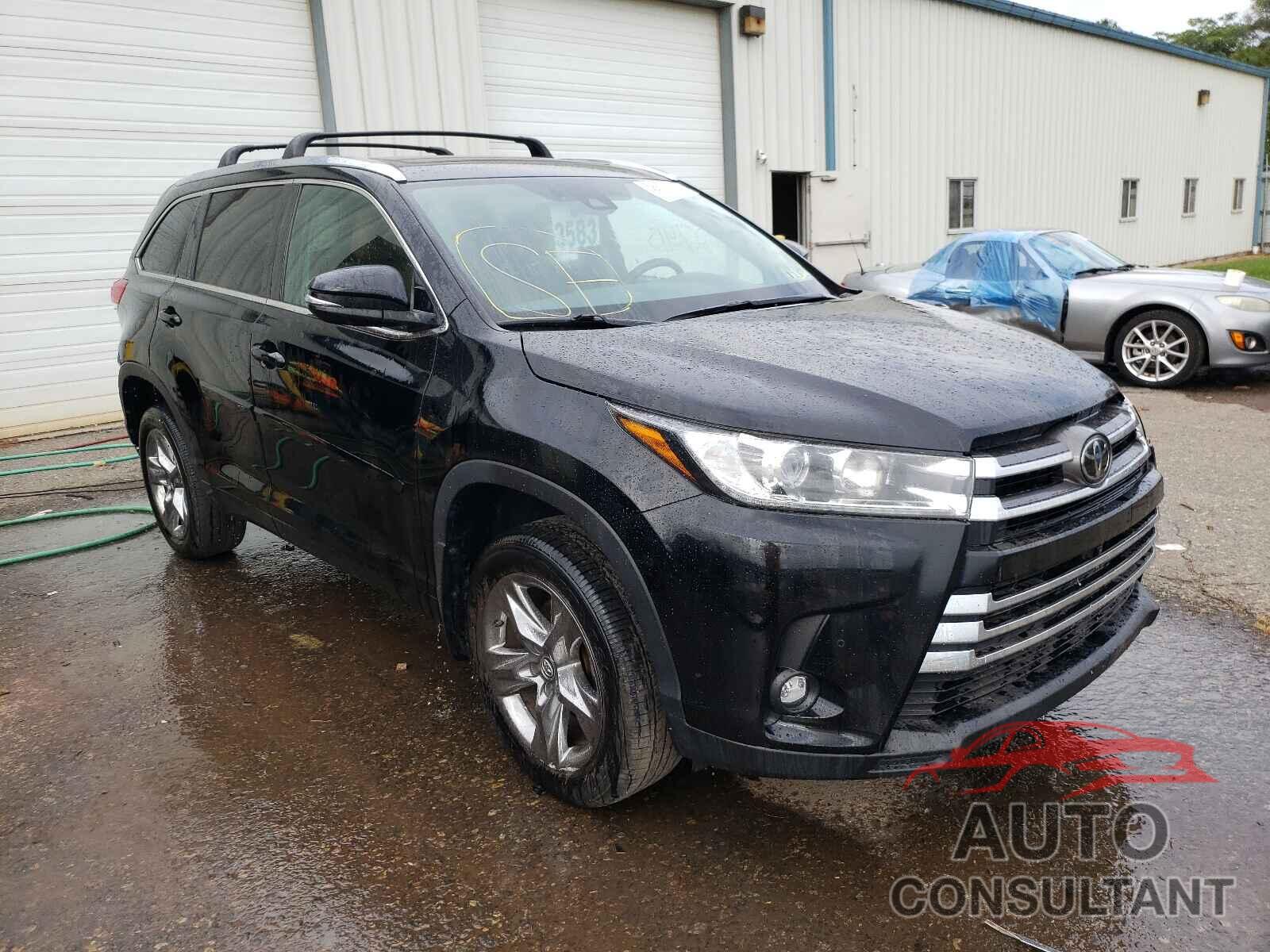 TOYOTA HIGHLANDER 2019 - 5TDDZRFH1KS944236