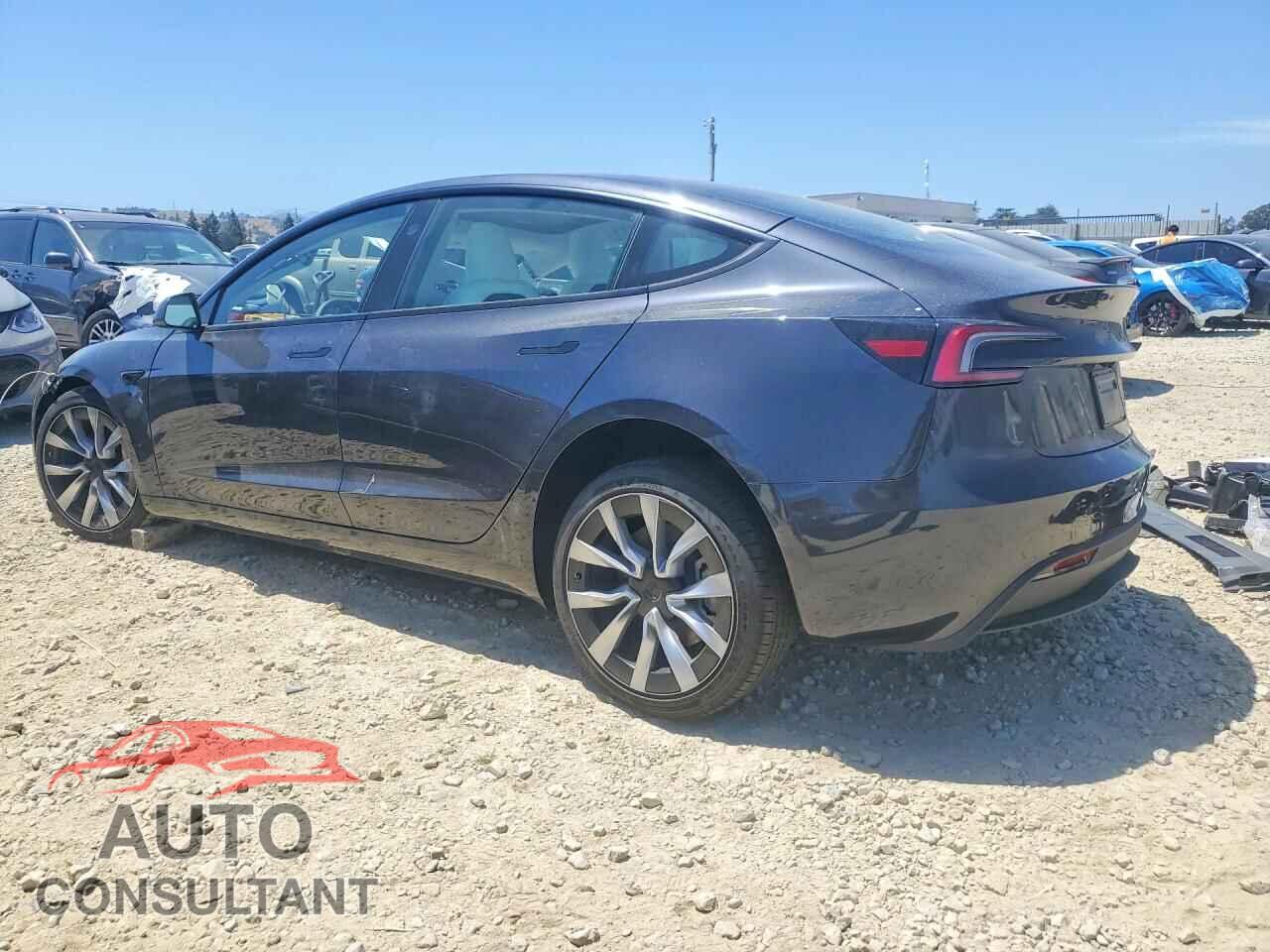 TESLA MODEL 3 2026 - 5YJ3E1EB5TF159732