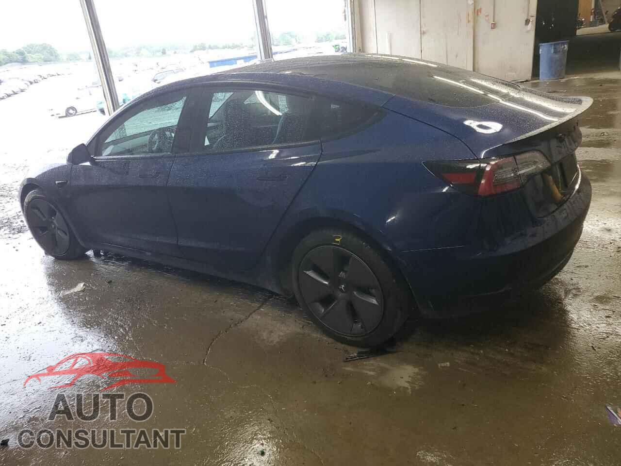 TESLA MODEL 3 2022 - 5YJ3E1EBXNF266536