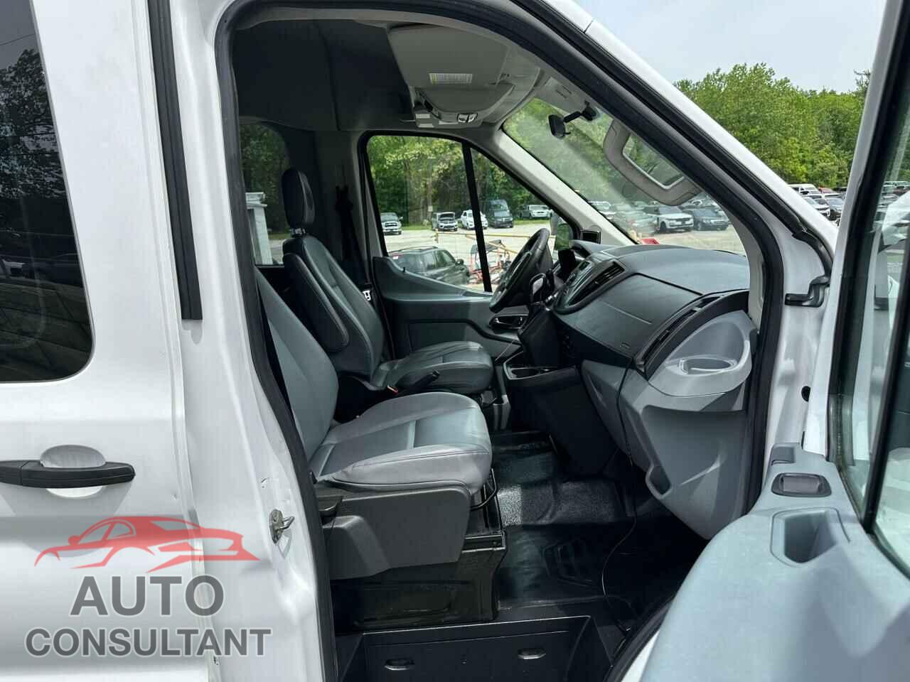 FORD TRANSIT 2015 - 1FBZX2CM6FKB16513