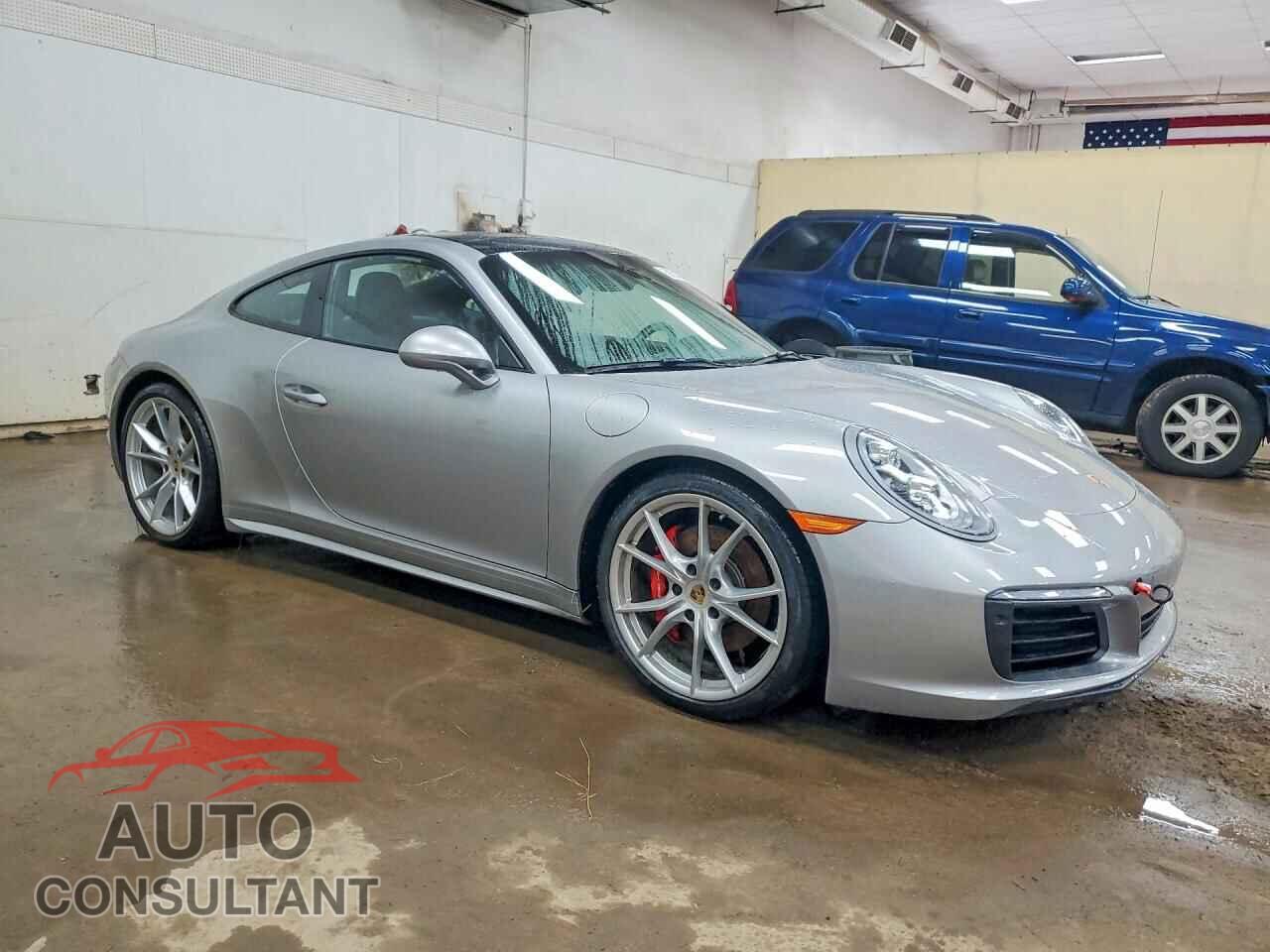 PORSCHE 911 2019 - WP0AB2A93KS115366