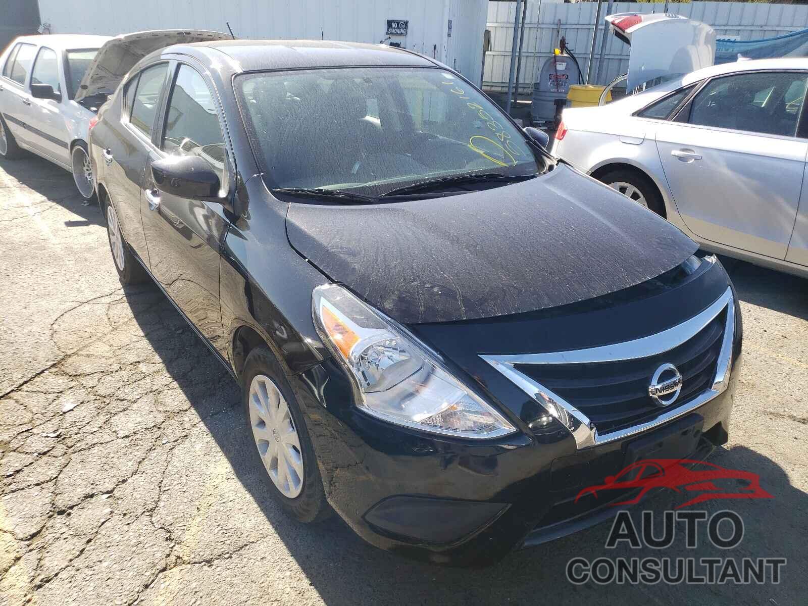 NISSAN VERSA 2019 - 3N1CN7AP7KL806509