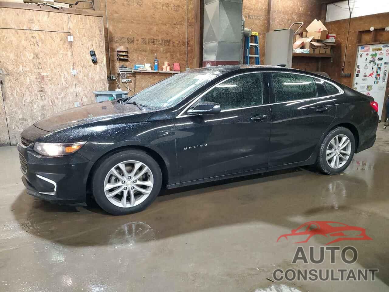 CHEVROLET MALIBU 2018 - 1G1ZD5ST9JF137574