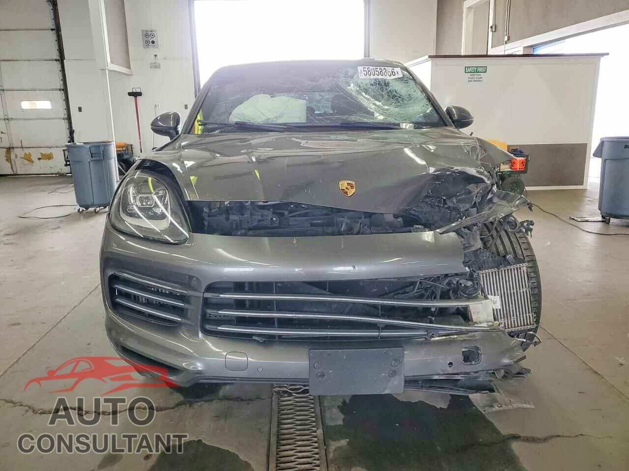 PORSCHE CAYENNE 2020 - WP1AA2AY2LDA08176