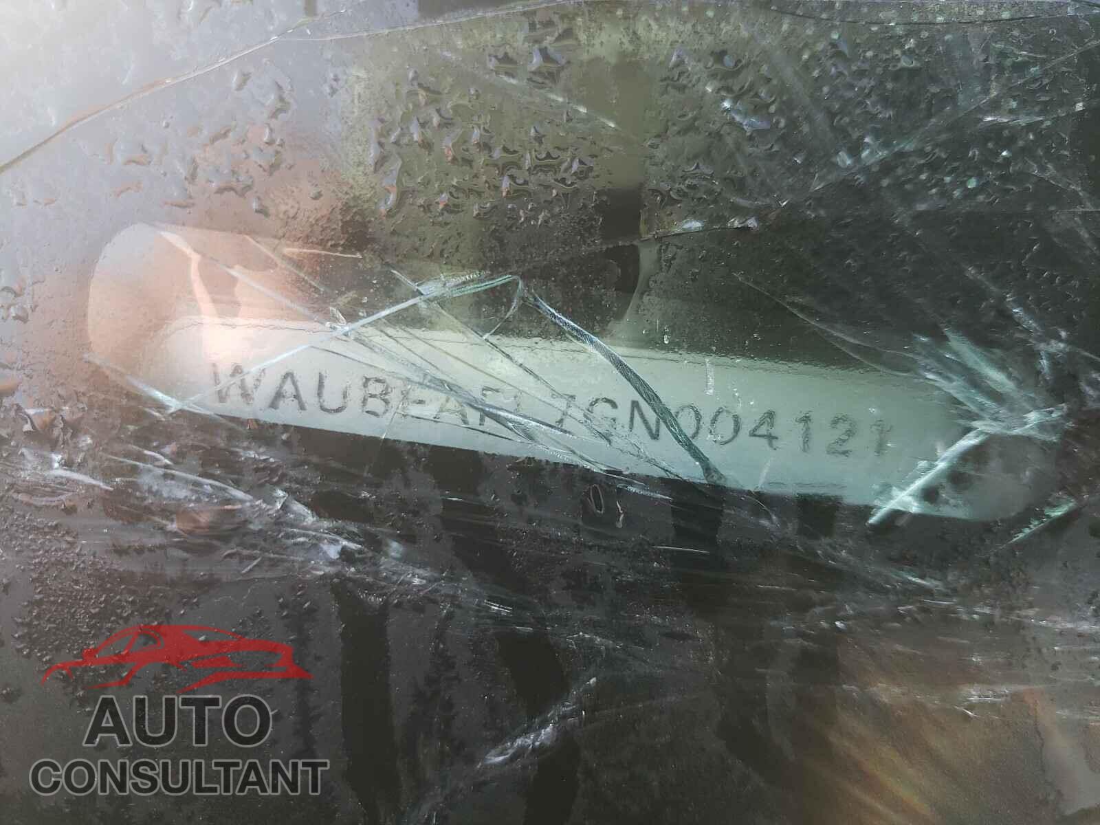 AUDI A4 2016 - WAUBFAFL7GN004121