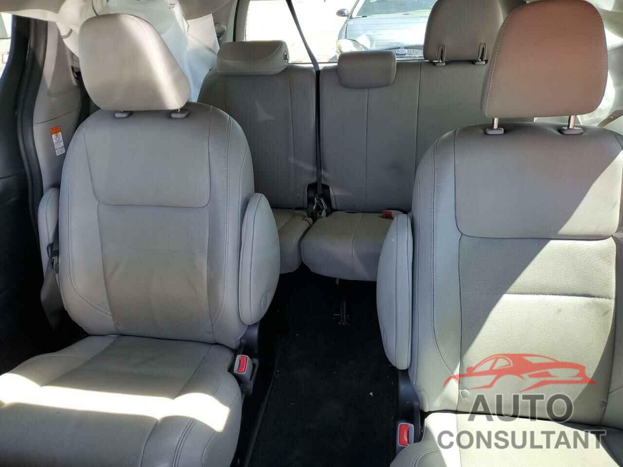TOYOTA All Models 2019 - 5TDDZ3DCXKS216743