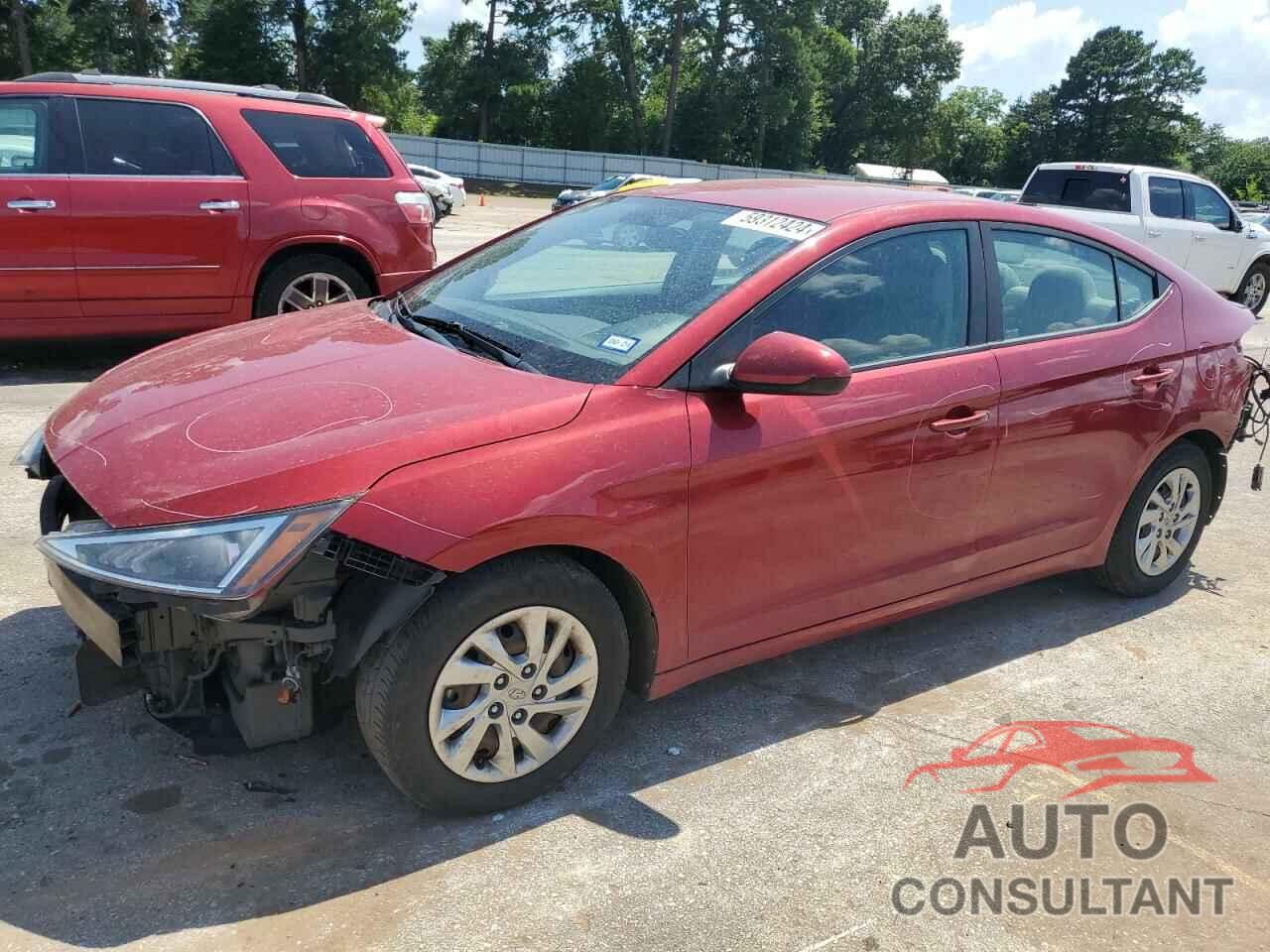HYUNDAI ELANTRA 2019 - KMHD74LFXKU754700