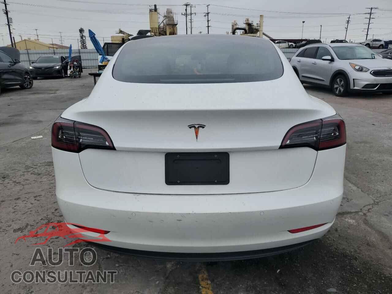 TESLA MODEL 3 2022 - 5YJ3E1EA8NF312159