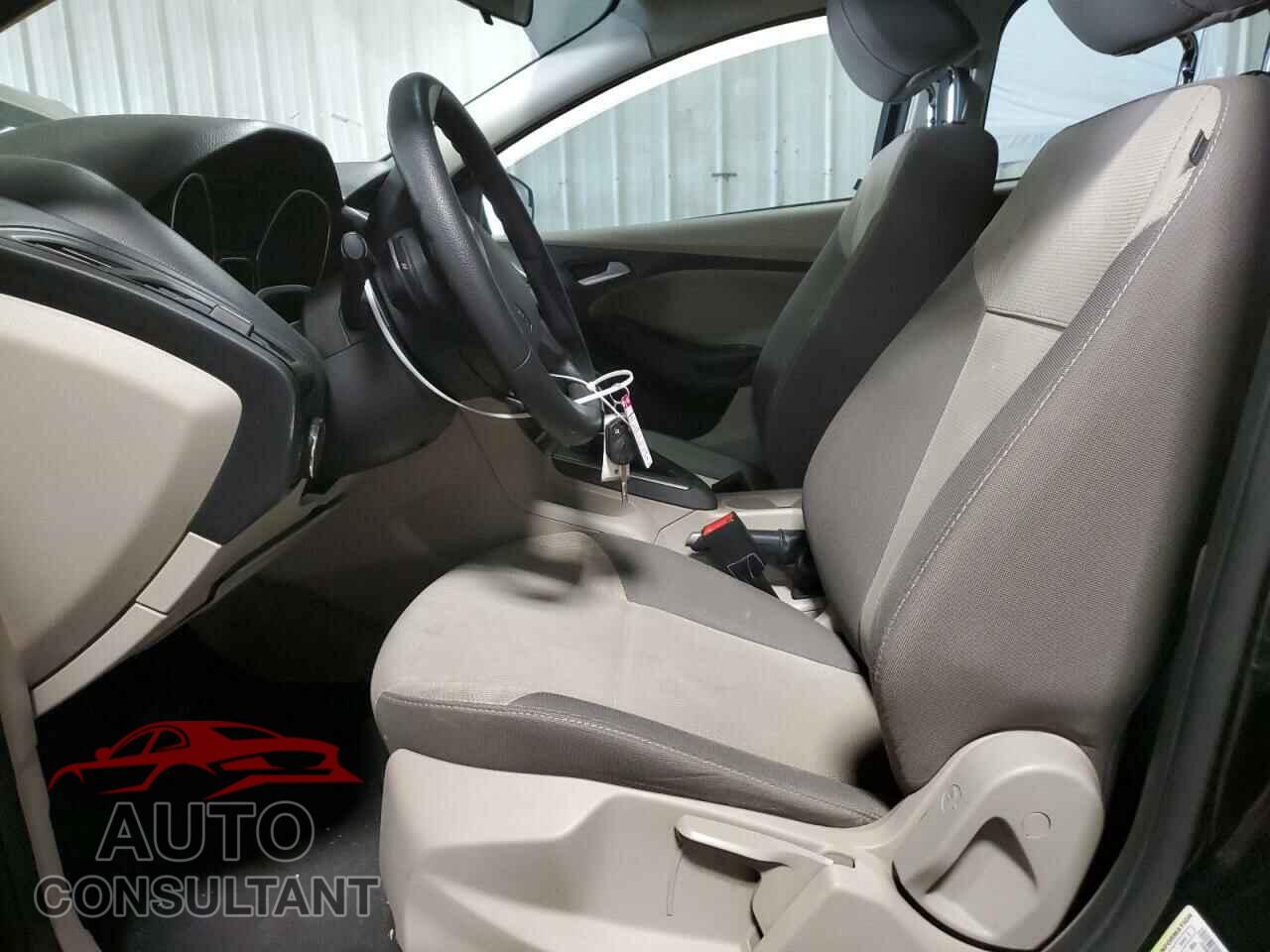 FORD FOCUS 2014 - 1FADP3F21EL191012