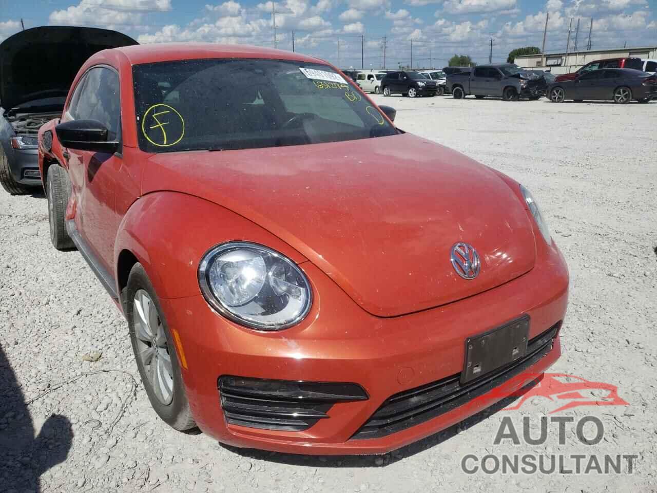 VOLKSWAGEN BEETLE 2017 - 3VWF17AT2HM631279